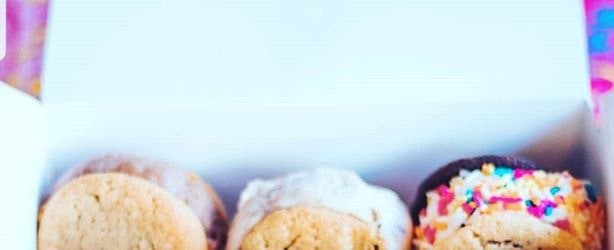 Crumbs_and_Cream_Delivery_Lockdown