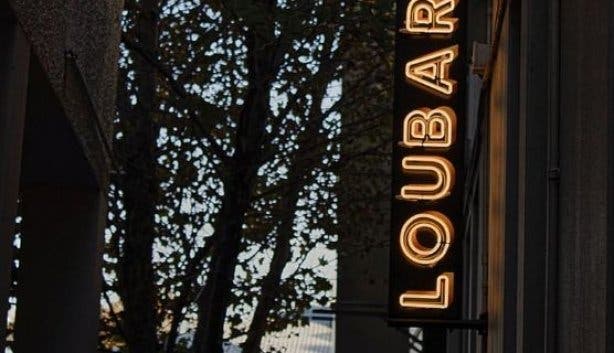Loubar-neon-sign-new-place