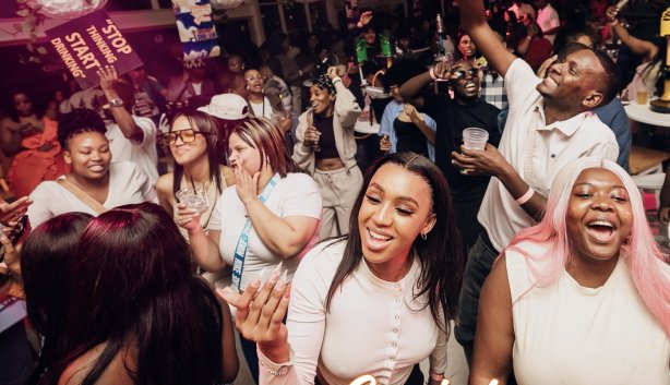 /weekend Social Link Up