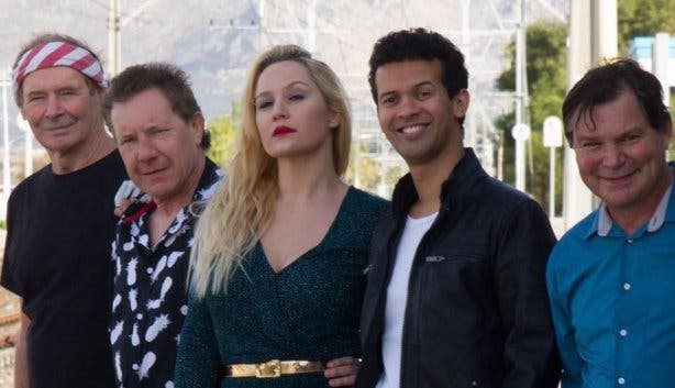 Mike & The Harmonix perform a Tribute to The Beatles 3