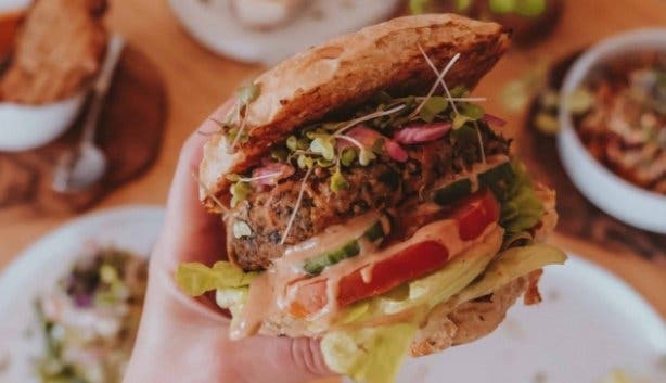 Wildsprout_Kenilworth_Cape_Town_burger
