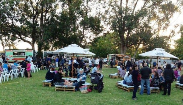 the_vineyard_oval_market