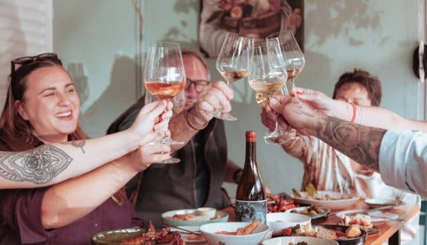 Free OV Judd's Local