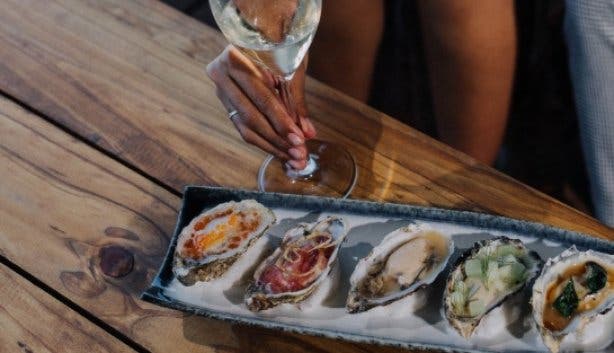 cabo_beach_club_(oysters)