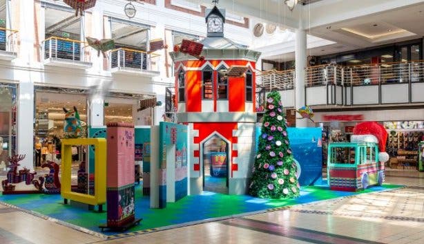 V&A Waterfront Christmas decor