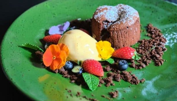 The Yard dessert Zeits Mocaa