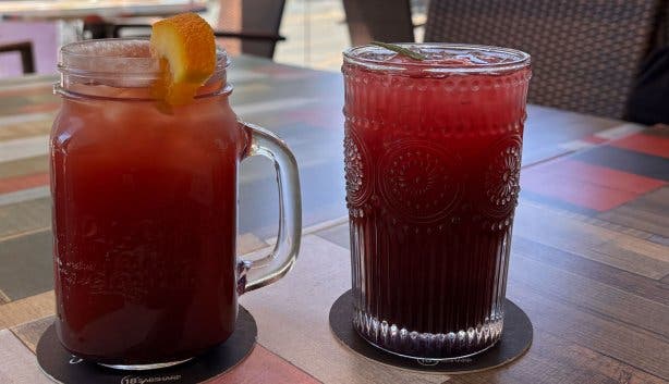 Café Extrablatt 2025 photoshop