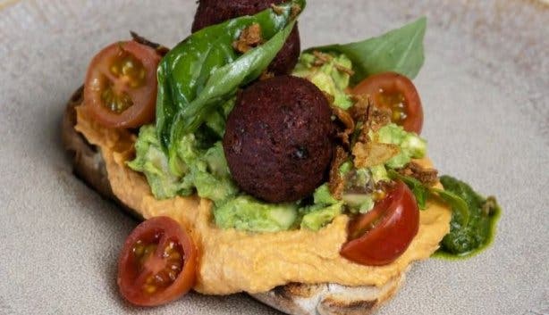 pear tree new brekkie