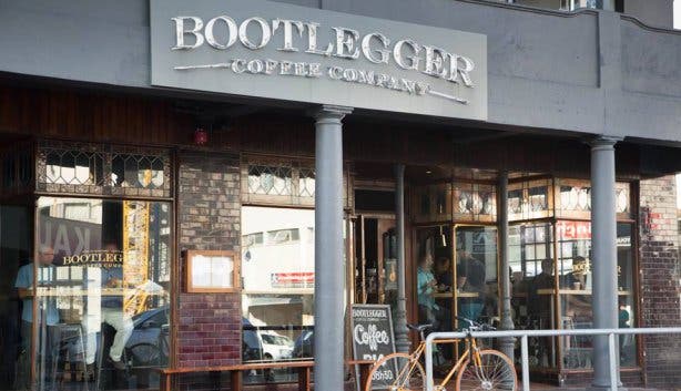 Bootlegger Sea Point Draussen