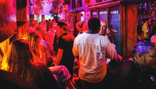 Nightclubs 2025 Surfa Rosa