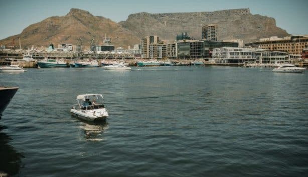 V&A Waterfront harbour