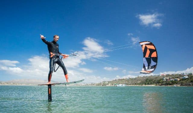 '(Watch) and Learn How to Kitesurf - 2025'