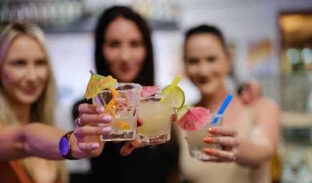 'Kloof Street bar with pizza and boozy slushies - 2025'