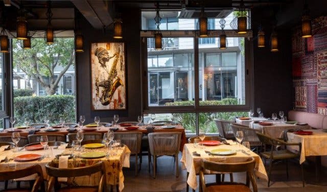 '35+ winter restaurant specials V&A Waterfront - 2025'