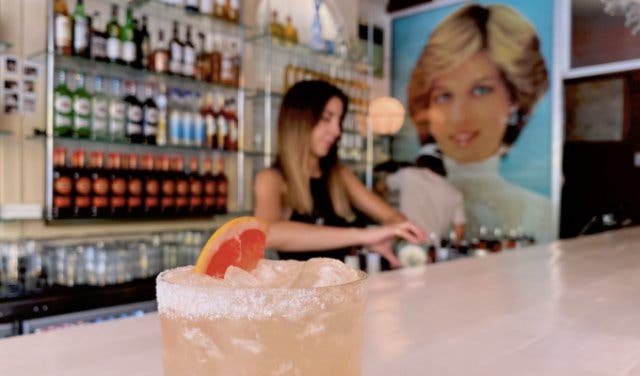 'Sizzling Cape Town Sundowner Hotspots - 2025'
