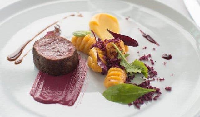 'Restaurants offering food and wine pairings in Cape Town - 2025'