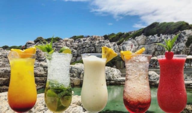 'Ficks: the best sundowner pinchos bar in Hermanus (maybe in the Western Cape) - 2025'