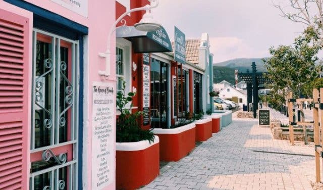 'Unique Art Galleries in Cape Town, Stellenbosch, Franschoek and the Cape Peninsula - 2025'